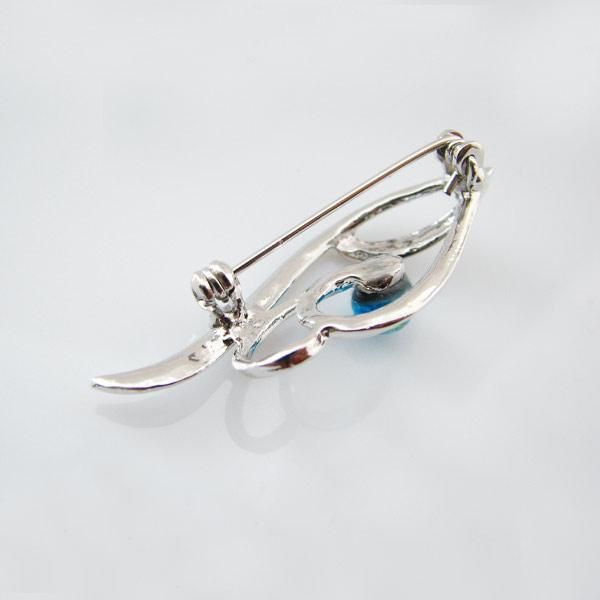 七海シリーズ ブローチ（BOX付） 【BR-3】 証明書付 - 沖縄のホタル