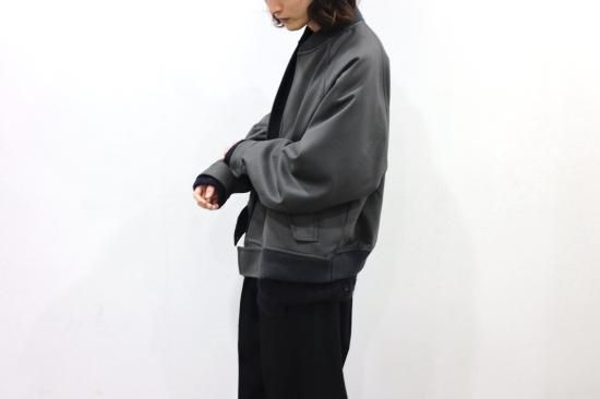 stein | シュタイン OVERSIZED MELTON STUDIUM JACKET(DARK GREY KHAKI