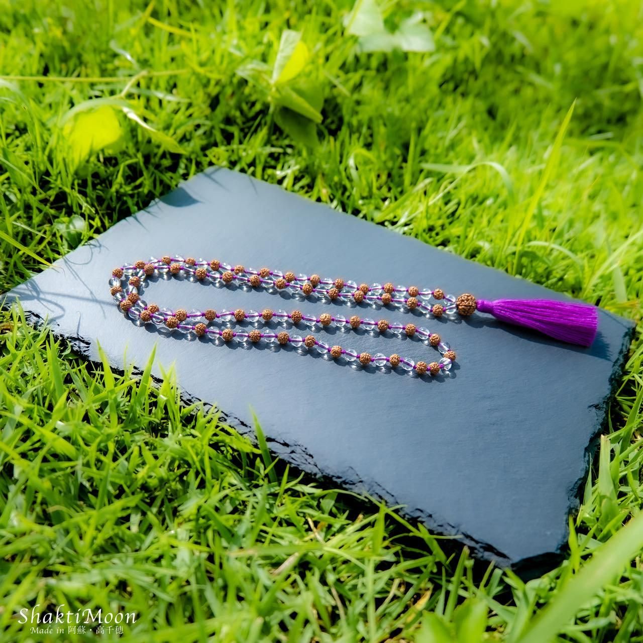 透明度抜群！高品質ラウンド水晶ビーズ×ルドラクシャ】高品質