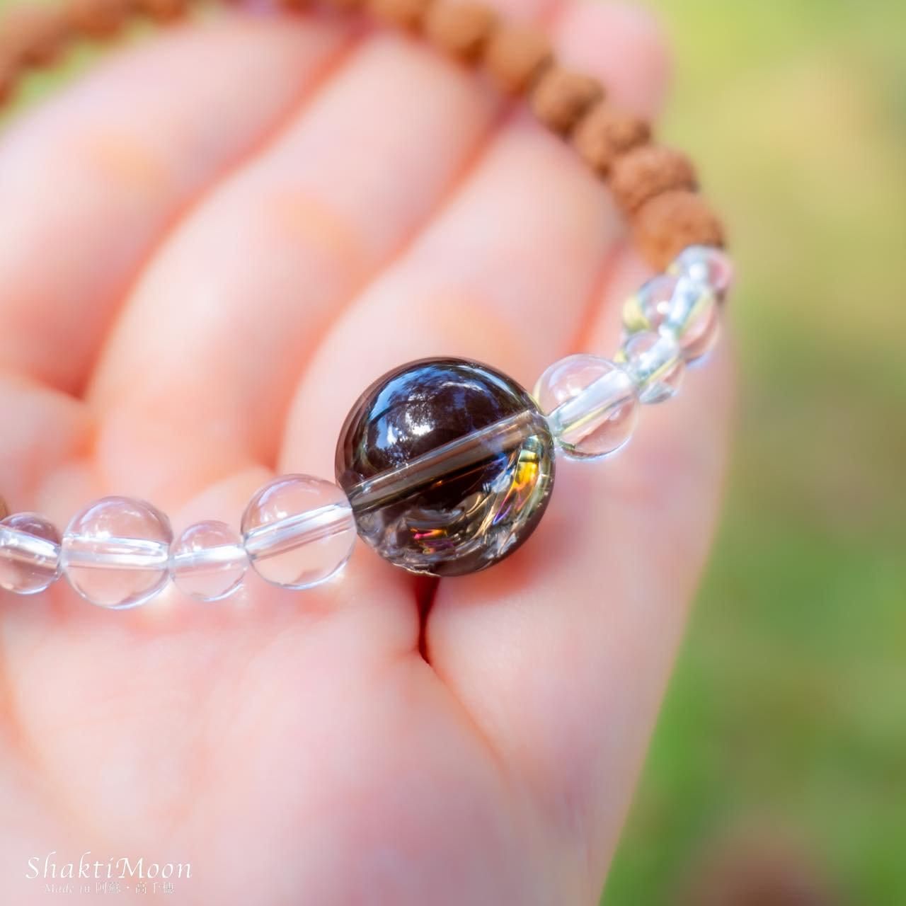 虹入り！強力な祓い清めのお守り！アイリス スモーキークォーツ×水晶