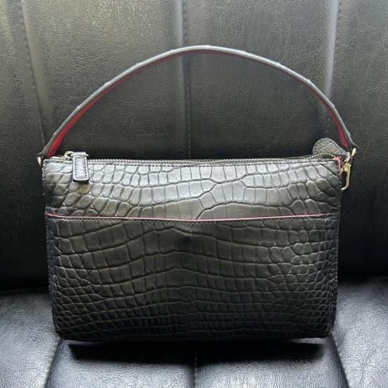 クロコダイル2WAYバッグ | マットブラック - 『皮革に製品としての生命