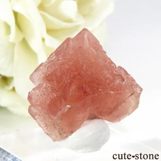フランス モンブラン産 ピンクフローライトの結晶（原石） 4.7g - cute