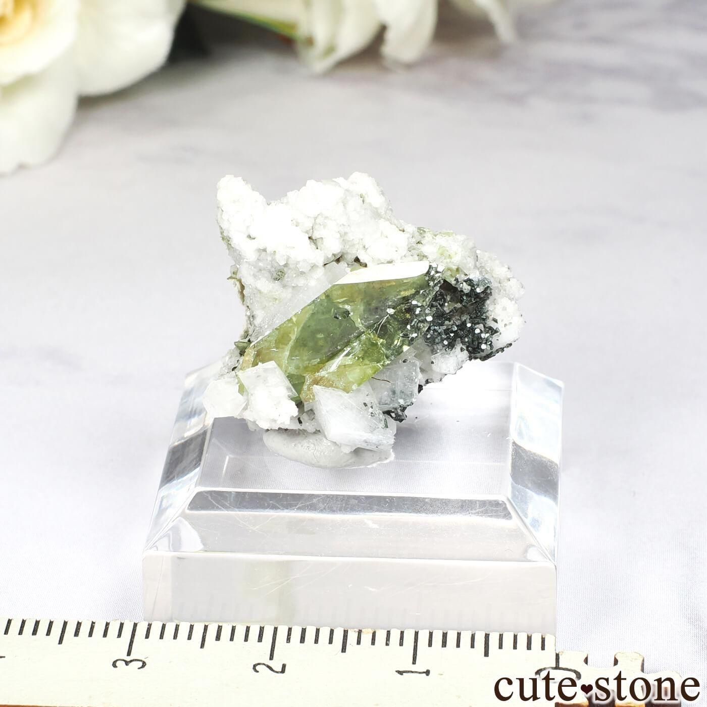 オーストリア Teufelsmuhle産 スフェーン（チタナイト）の原石 No.1