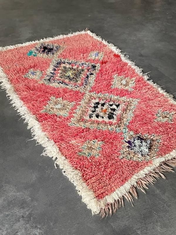 モロッコラグ「ボシャルウィット」ピンクレッドRBO33サステナブルな