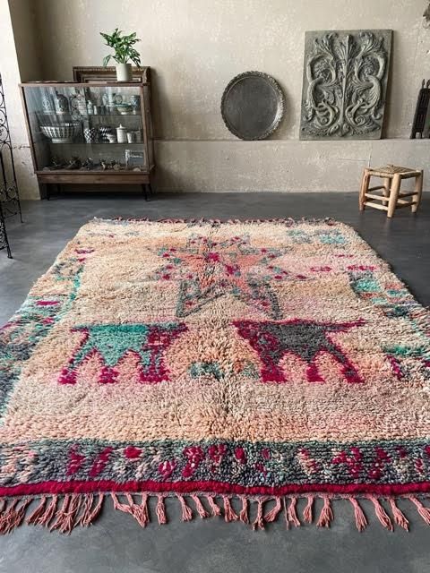 モロッコラグ「BOUJADブジャド」ヴィンテージBJR002ピンク/Hibou