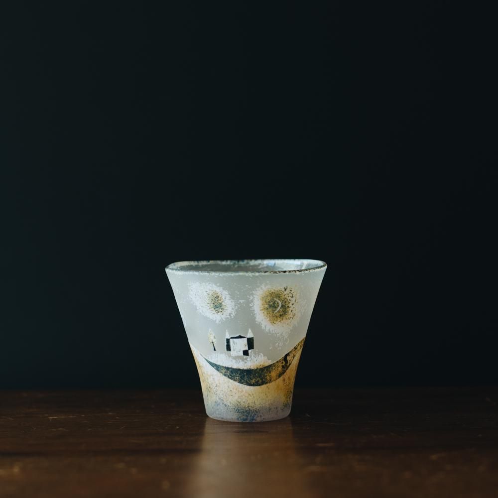 橋村野美知 - 作家さんの器と暮らしにまつわる道具のお店｜イロドリ