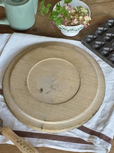 イギリス ブレッドボード＆ナイフ - アンティークモール＆蚤の市情報