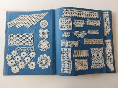 ベルギー製 1940年代 アンティーククロッシェレースサンプラー