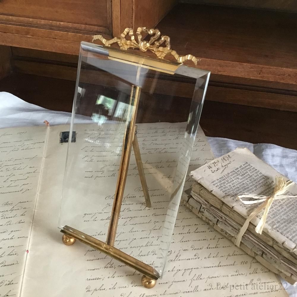フランス アンティーク リボン装飾フォトスタンド