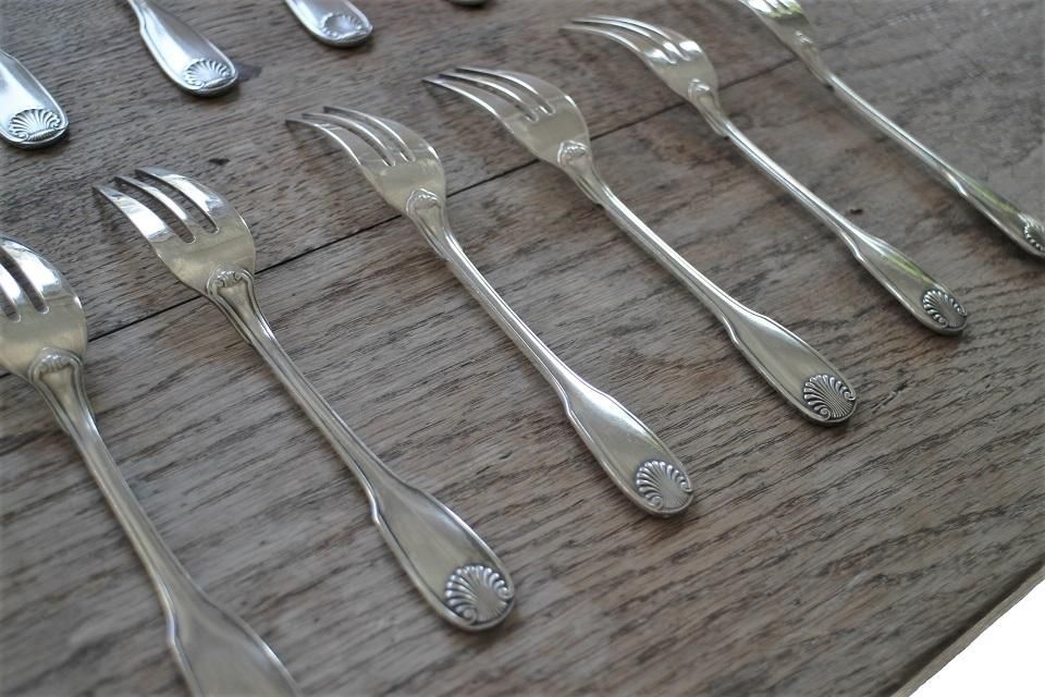 フランス製クリストフルシルバーケーキフォーク12本セット