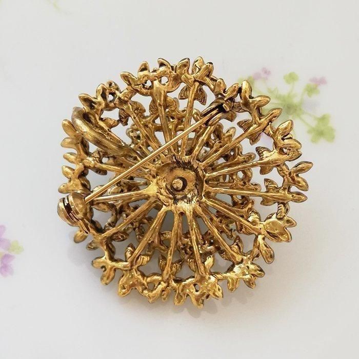 アメリカ製ヴィンテージブローチ ブルーラインストーンフラワー