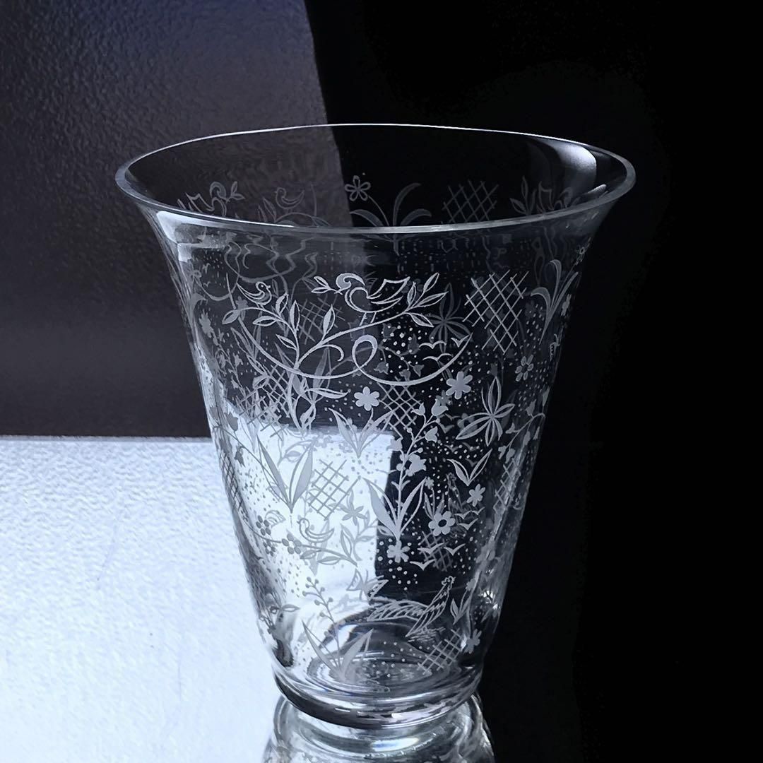 アンティークバカラ製色とりどり花鳥模様クリスタル花瓶