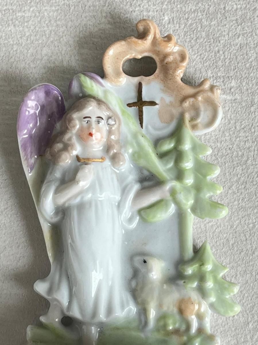 フランス製ベニチエ｜女性天使の聖水盤 陶磁器製