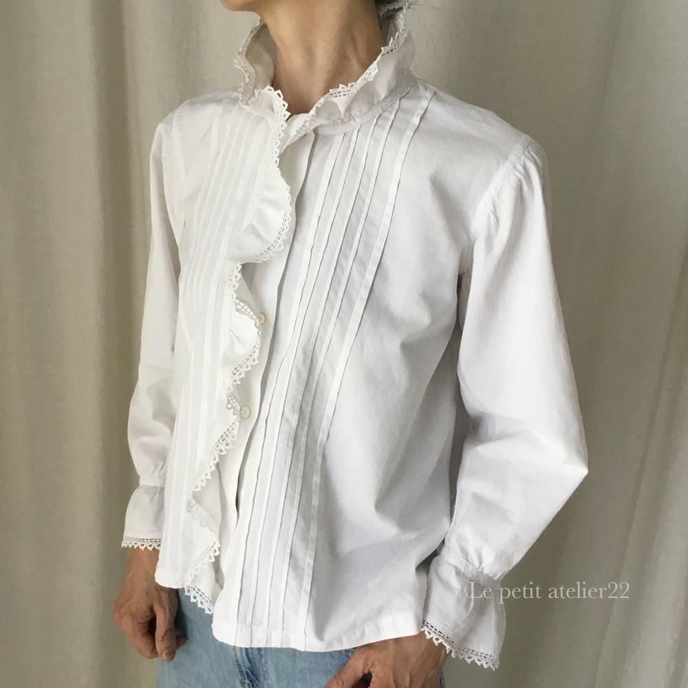 フランスアンティーク コットンフリルモノグラム刺繍レースブラウス À