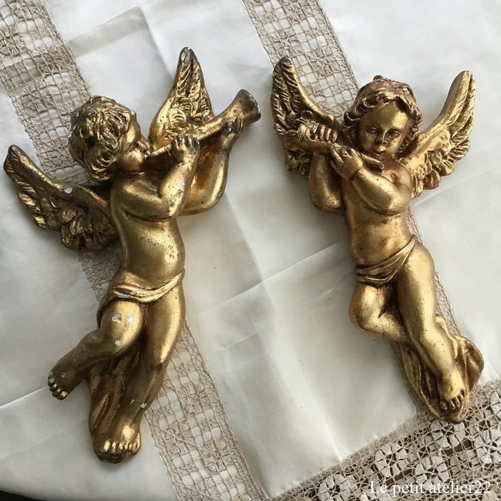 B) フランス アンティーク 壁飾り エンジェル 天使 壁掛け 石膏 25.5