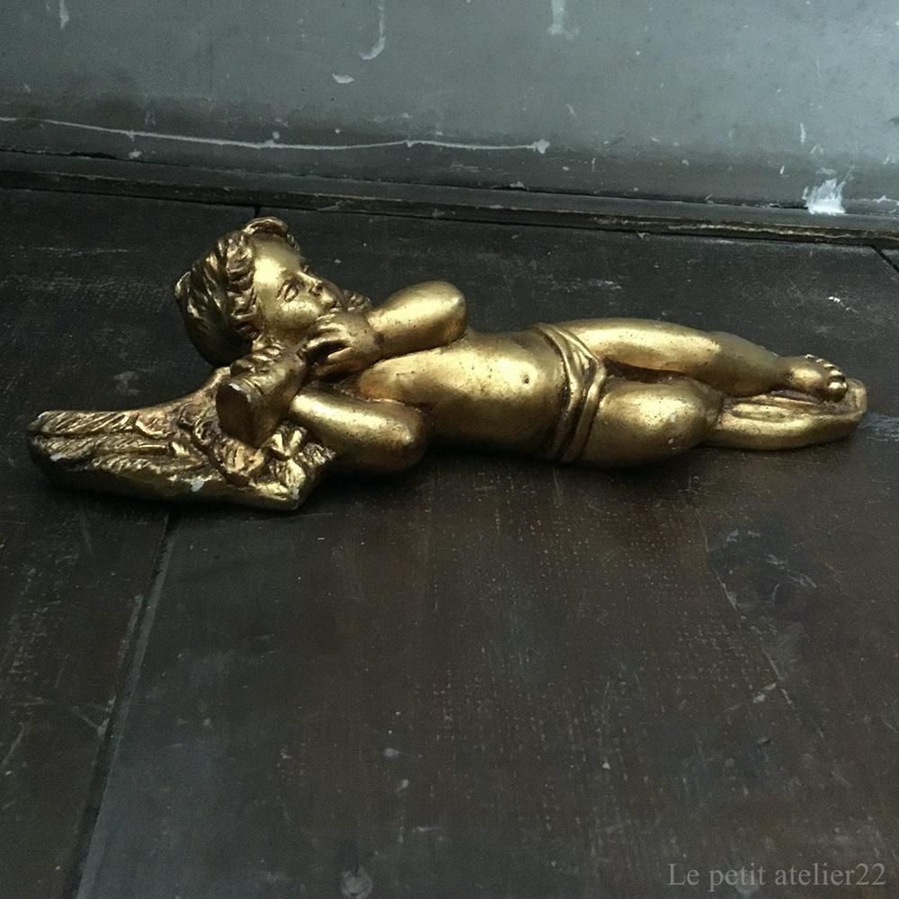 B) フランス アンティーク 壁飾り エンジェル 天使 壁掛け 石膏 25.5