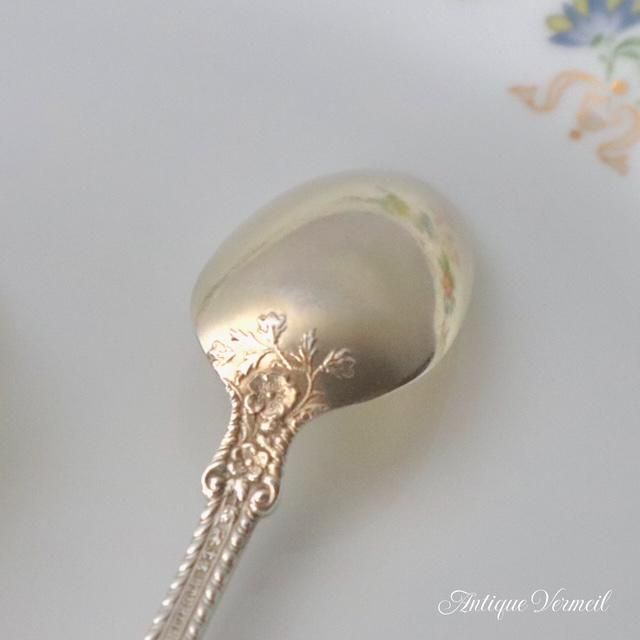 愛らしい金鳳花のコーヒー・スプーン2本セット