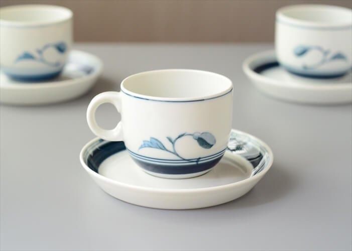 デンマーク製アンティークカップ＆ソーサー手描き青花