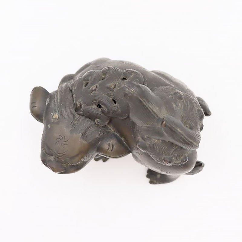 大正時代のアンティーク獅子香炉 重厚な存在感