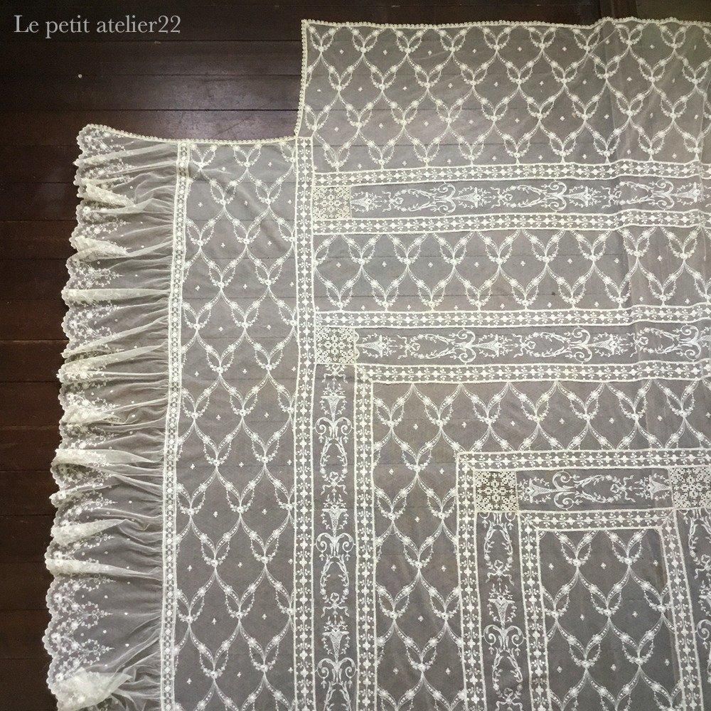 フランス アンティーク チュールレースベッドカバ