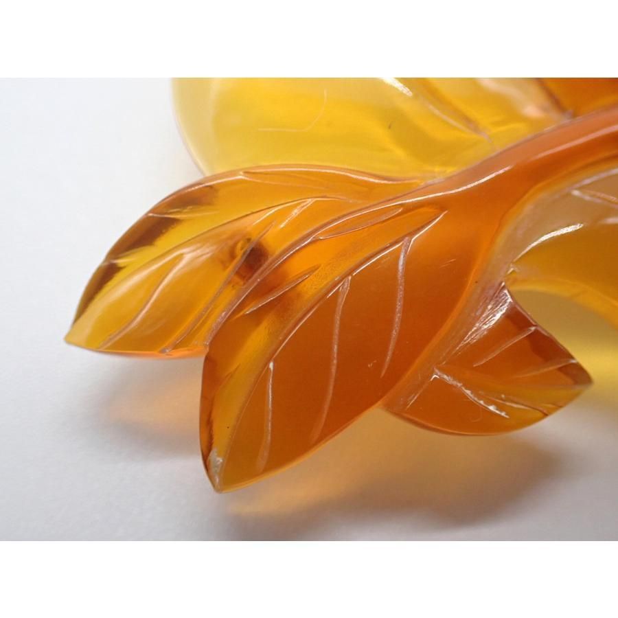 希少白甲双鳩ブローチ（べっ甲・京都老舗）