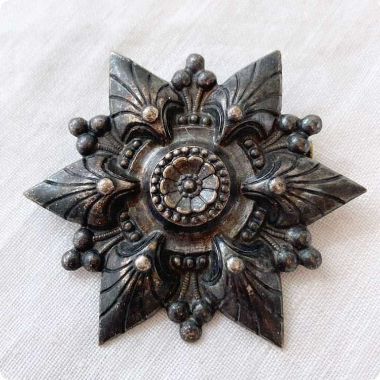 アンティークブローチ一覧｜ヴィクトリアン・北欧・大正昭和の一点物