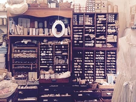 BLEU CURACAO FRANCE｜下北沢のアンティーク手芸材料と雑貨が揃う