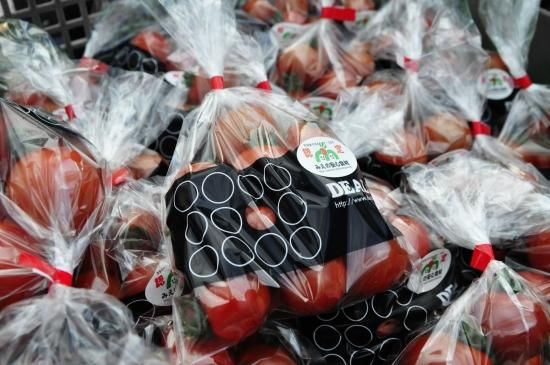 デアルケトマト 約2.4kg S・M・Lサイズ混 大変混み合っております