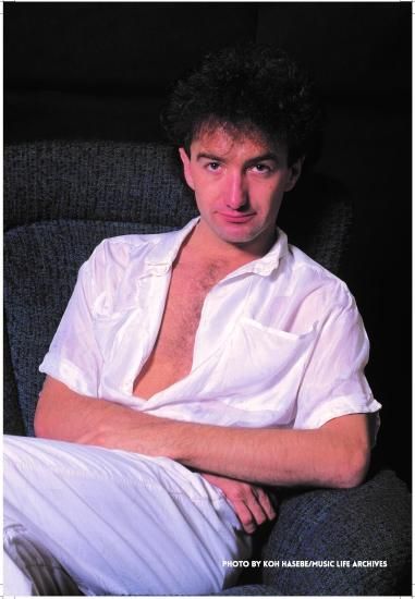 クイーン詩集 完全版（購入特典付） - SHINKO MUSIC RECORDS SHOP