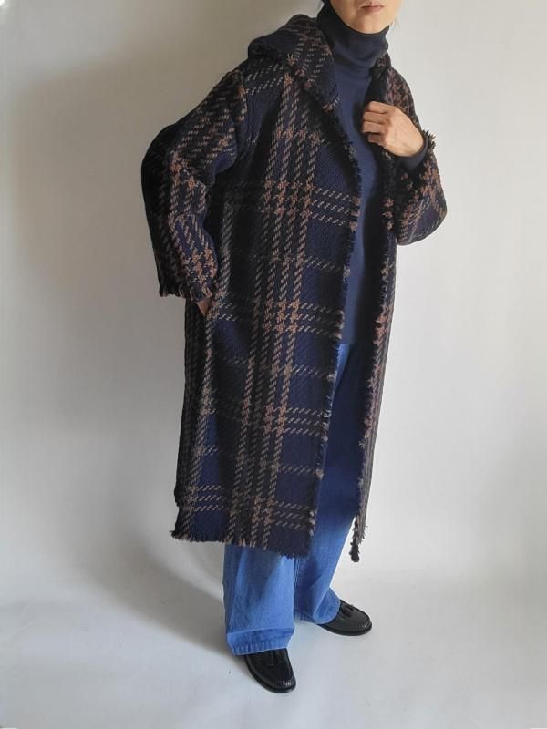 John Branigan （ジョン・ブラニガン） フーディーコート - バナナ