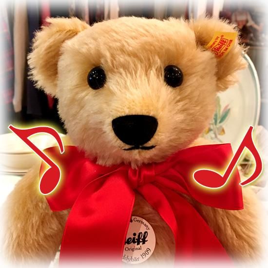 シュタイフ社の永遠の定番ベア ＊ 黄タグ ＊「 クラシック・テディベア