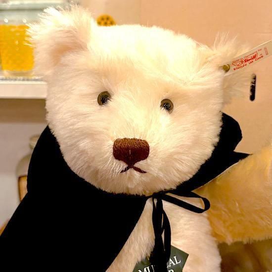 1994年 ＊ イギリスの高級百貨店 