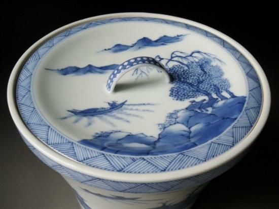 染付 山水絵末広水指 (共箱)三代 紫翠窯 西村徳泉 - 茶道具販売 栗林園