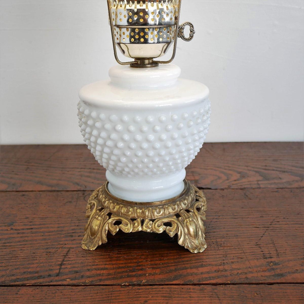 ホブネイル ミルクガラス テーブルランプ -通販-ローズボール