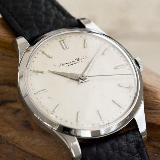 インターナショナルウォッチカンパニー IWC｜筆記体ロゴ ラウンド