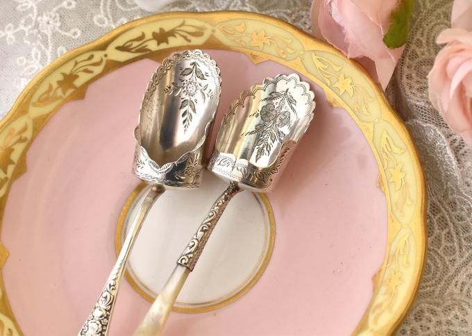 英国アンティーク銀器【純銀】1898年 白蝶貝ハンドルのキャディー