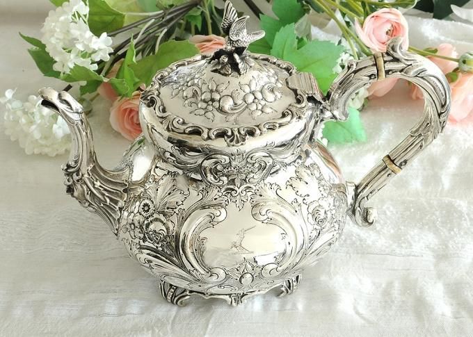 英国アンティーク【純銀】ルイスタイル ティーポット Charles Lamb