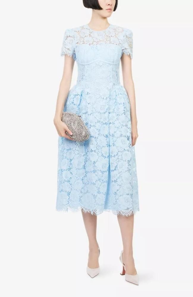 セルフポートレイト通販【self-portrait STYLE】