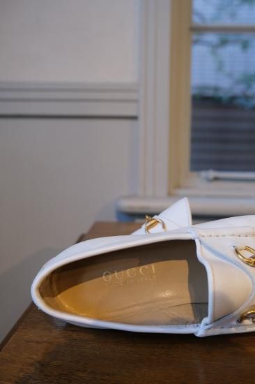 GUCCIホースビットスウェードローファー | 赤 37 - lamadri vintage