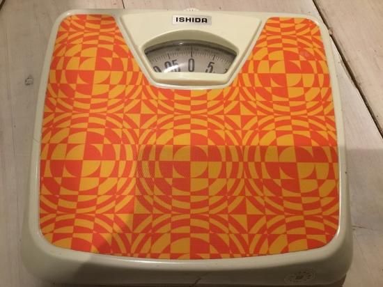 ISHIDA イシダ 昭和レトロなアナログ体重計 / ヘルスメーター
