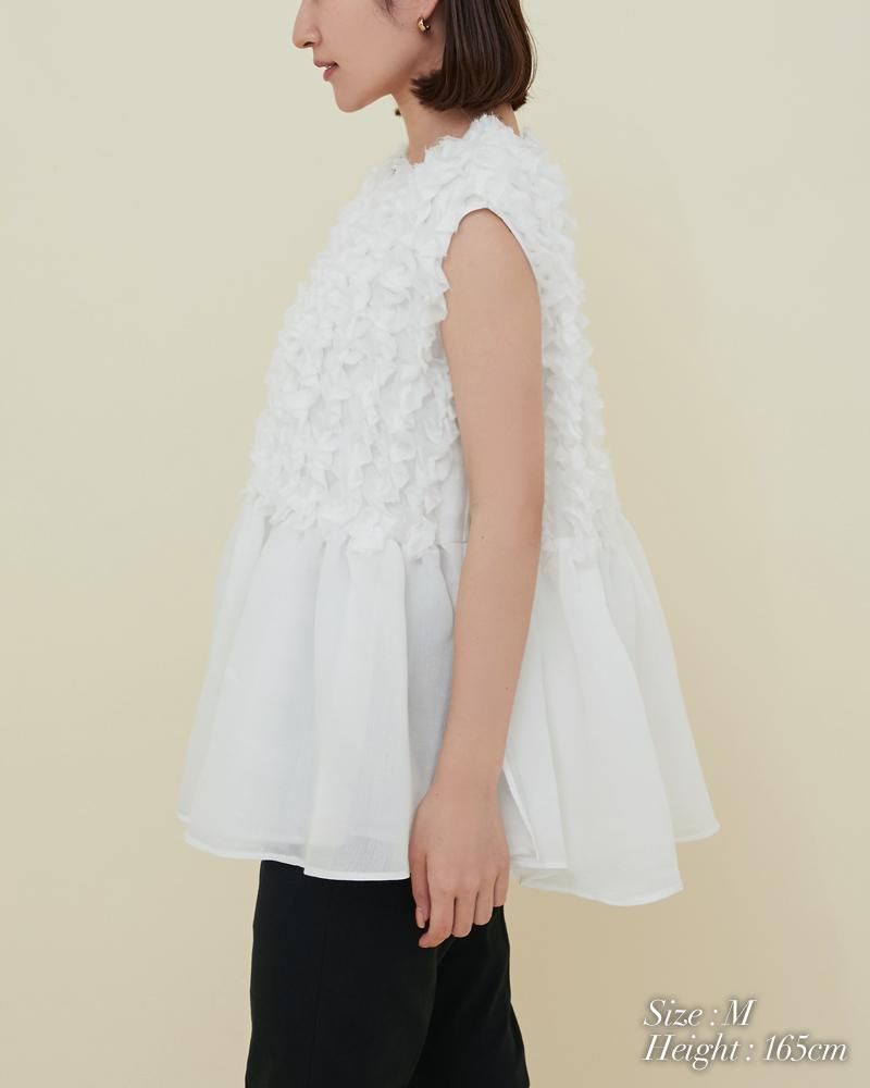 ソフトオーガンジーフリルトップス(ホワイト) - seventen