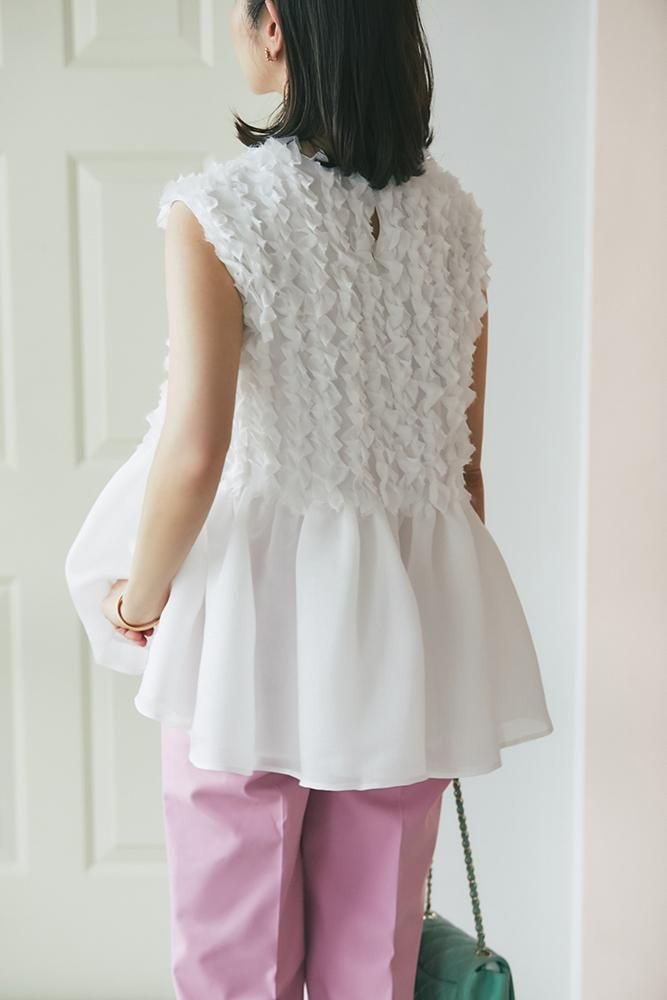 ソフトオーガンジーフリルトップス(ホワイト) - seventen