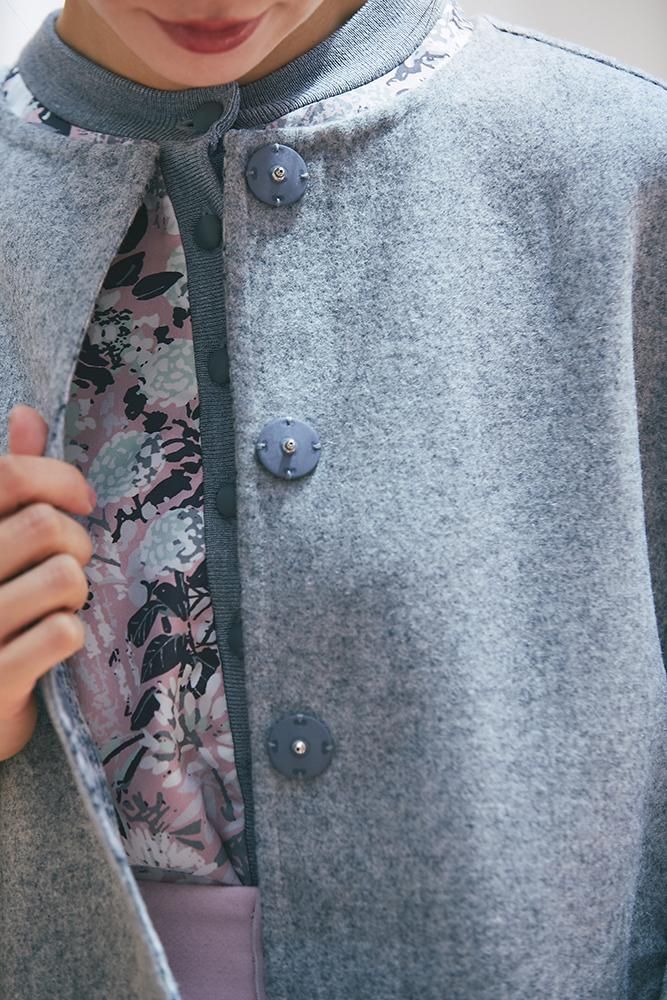 ラッフルスリーブリバーシブルコート(グレー) - seventen