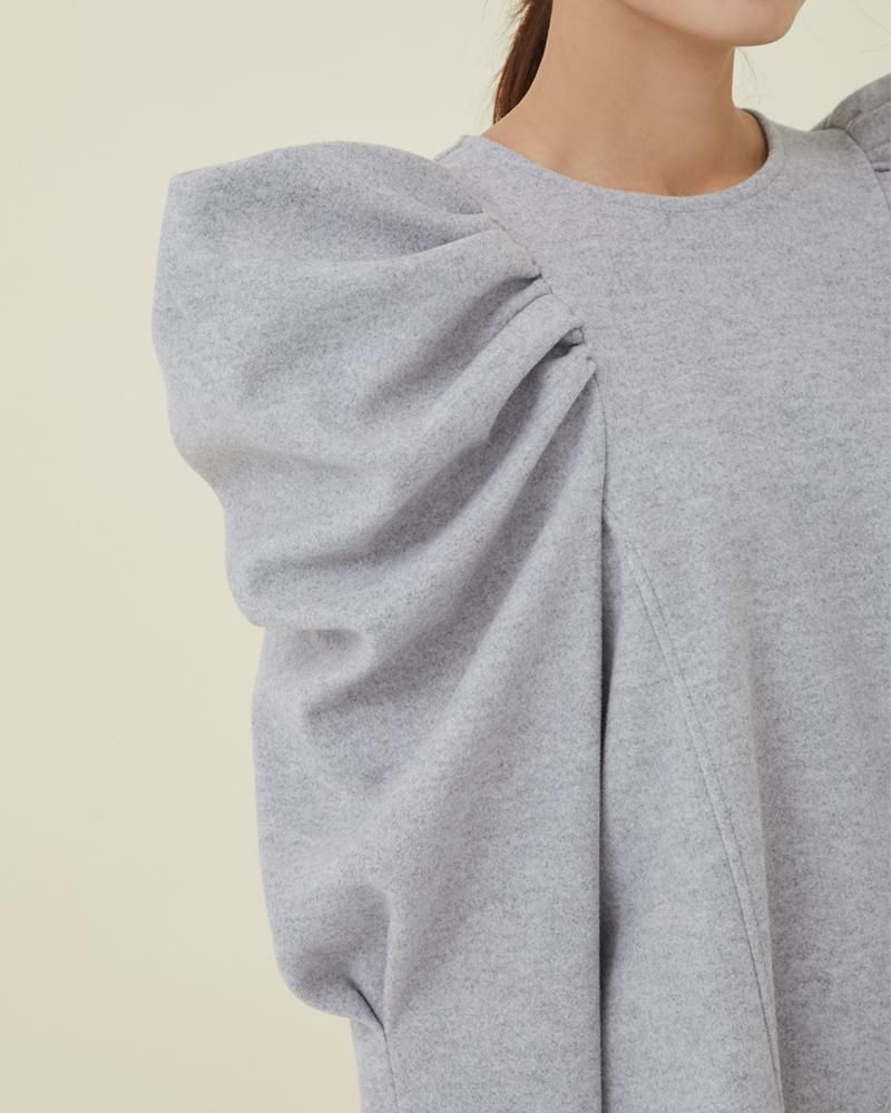 ポインティショルダートップス(グレー) - seventen