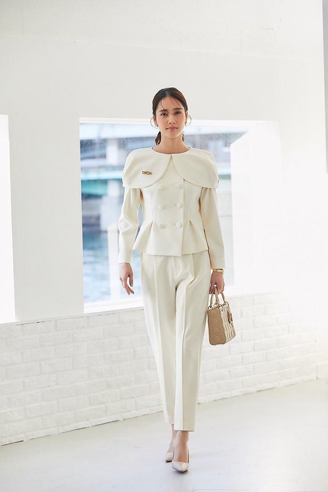 ケープ風ダブルボタンジャケット(オフホワイト) - seventen