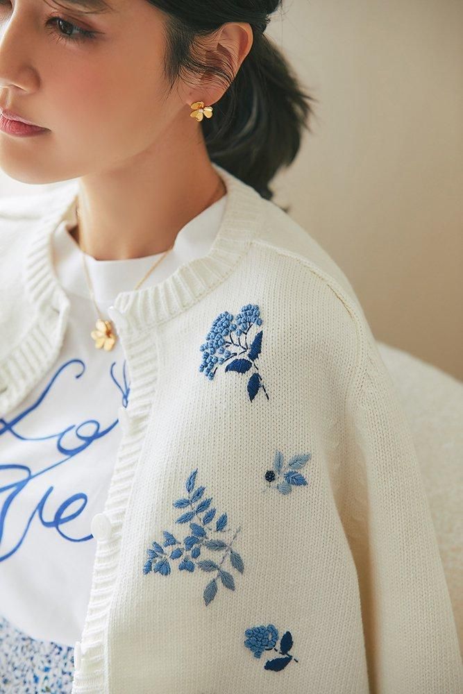 フラワー手刺繍カーディガン(ブルー) - seventen