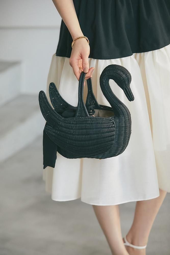 20％off】スワンラタンバッグ(ブラック) - seventen