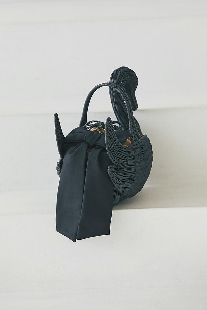 20％off】スワンラタンバッグ(ブラック) - seventen