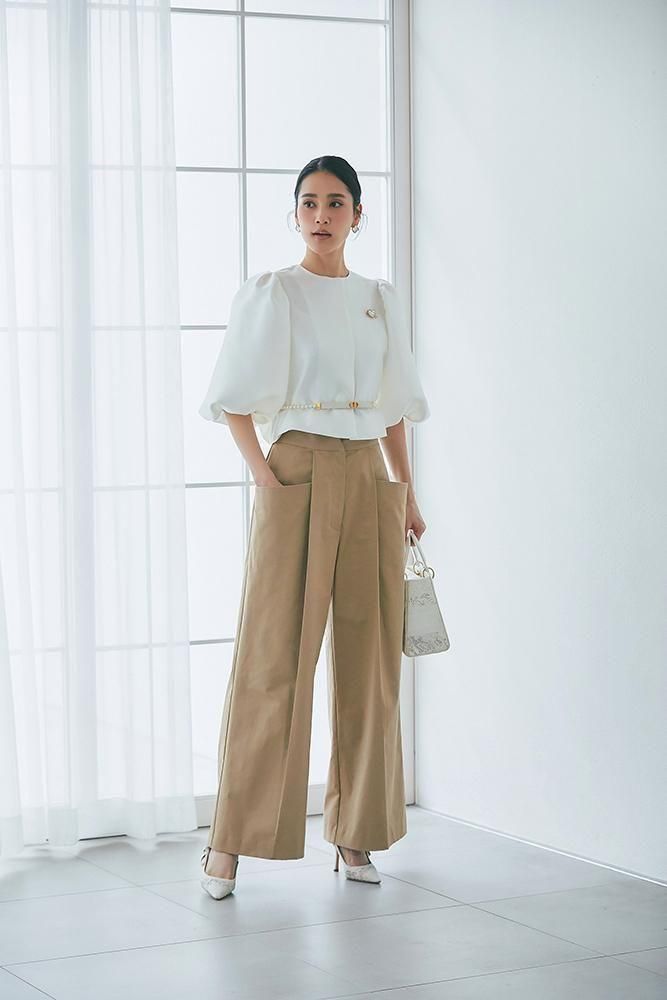 予約】【3月中旬頃配送】タックポケットワイドパンツ(ベージュ) - seventen