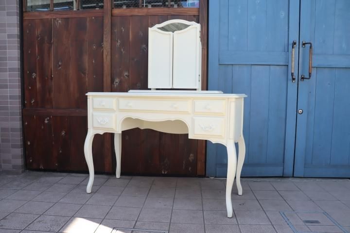 稀少なLAURA ASHLEY(ローラアシュレイ)のprovencale(プロヴァンセル